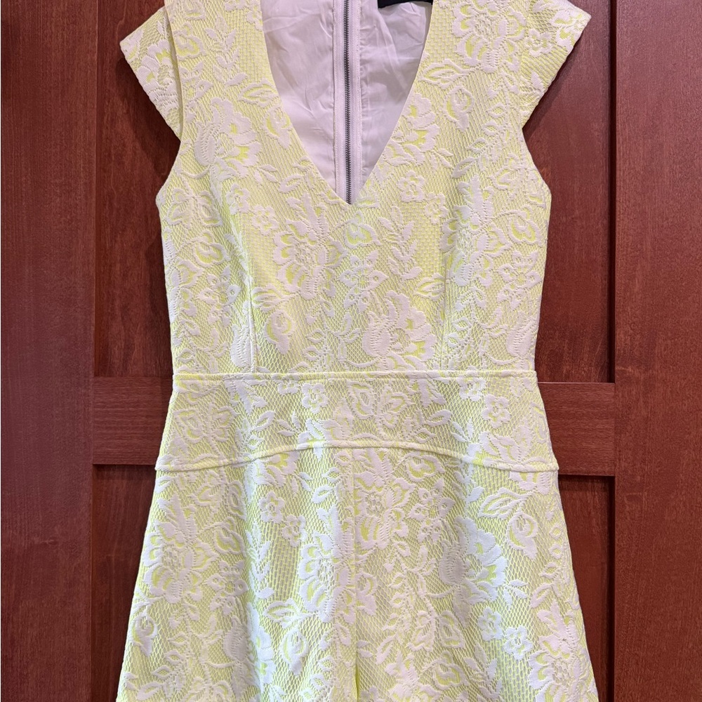 Dolce Vita Neon Yellow Lace Romper Medium